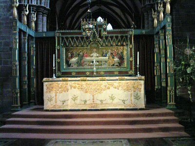 Chestertourist.com - The High Altar in Chester Cathedral 2